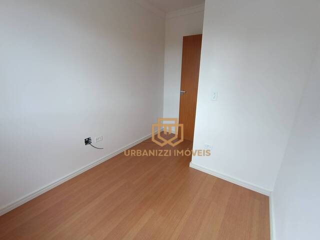 #53 - Apartamento para Venda em São José dos Pinhais - PR
